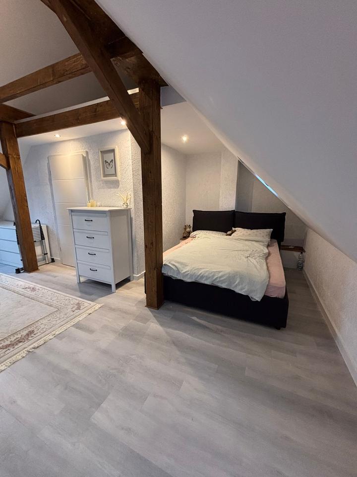 Modernisiertes Fachwerkhaus 125 qm 4 Zimmer in Nidderau zimmer