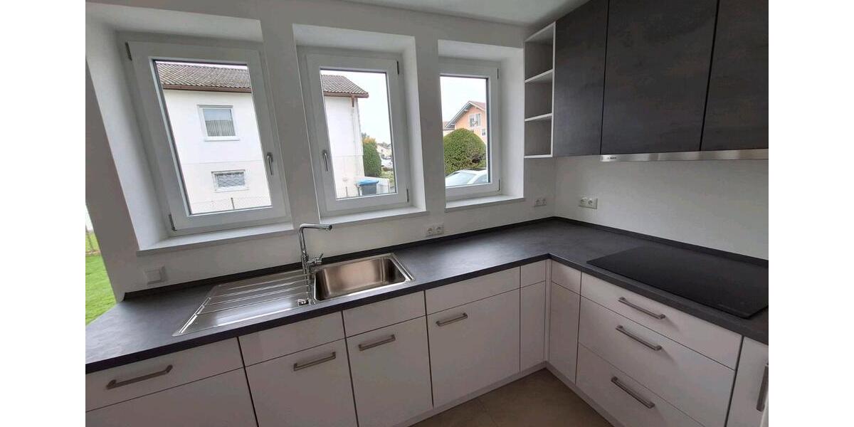 Exklusive 5 Zimmerwohnung mit Terrasse und Garten 5 zimmer