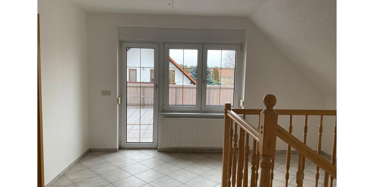 Etagenwohnung Ebersbach - 4 Zimmer, 105 m&sup2;, 1.155&euro; | Angebot:26631586