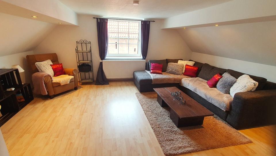 Dachgeschoßwohnung Ziesar - 2 Zimmer, 61 m&sup2;, 380&euro; | Angebot:24744105