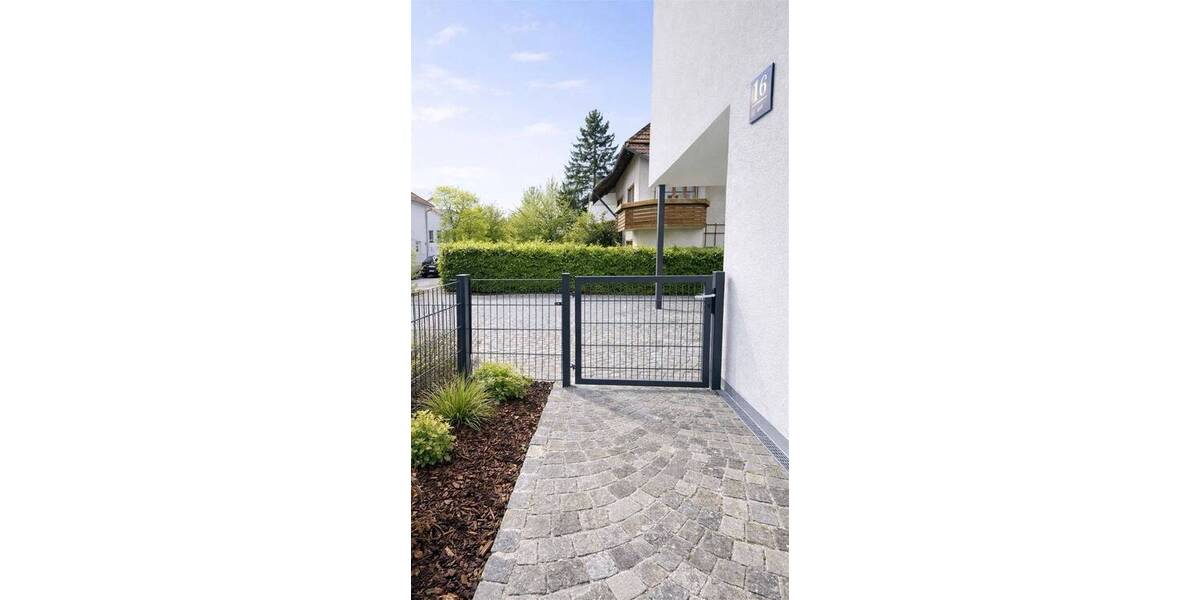 Etagenwohnung München Thalk.Obersendl.-Forsten-Fürstenr.-Solln - 2 Zimmer, 77 m&sup2;, 2.014&euro; | Angebot:26154147