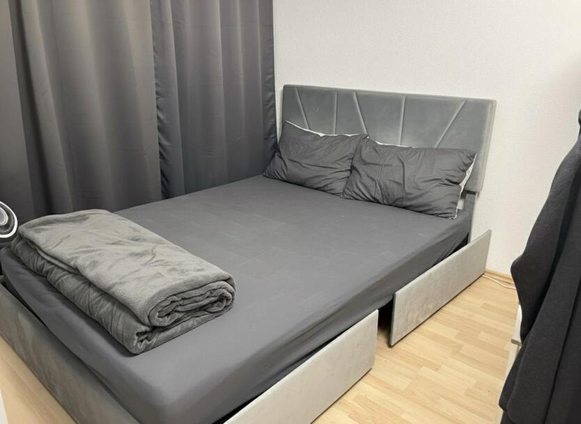 Vollmöblierte Wohnung zimmer