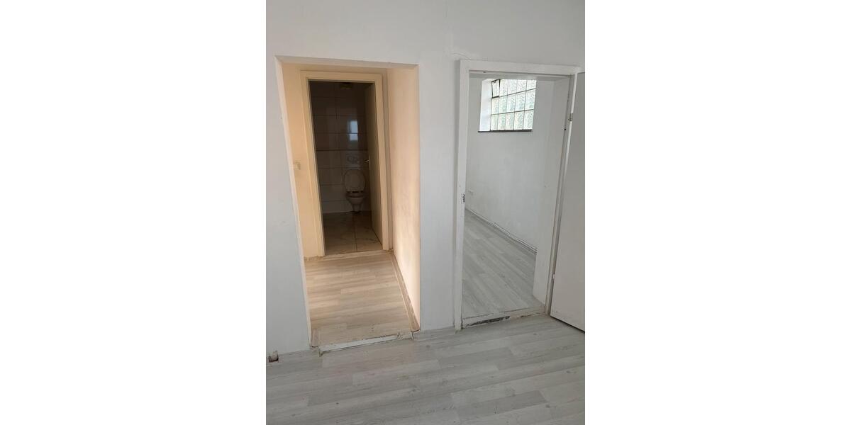 Etagenwohnung Schifferstadt - 2.5 Zimmer, 72 m&sup2;, 900&euro; | Angebot:26679760