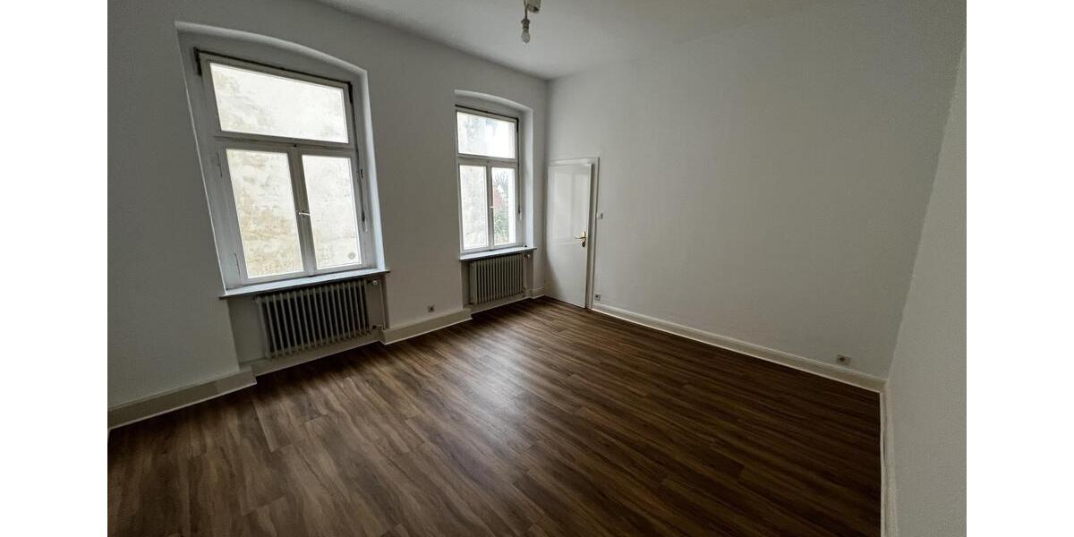 Etagenwohnung Soest - 4 Zimmer, 100 m&sup2;, 1.100&euro; | Angebot:25046133