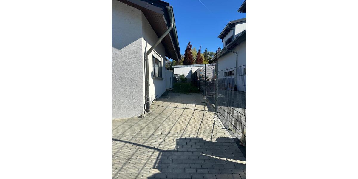 Etagenwohnung Frickenhausen - 2 Zimmer, 65 m&sup2;, 650&euro; | Angebot:26633486