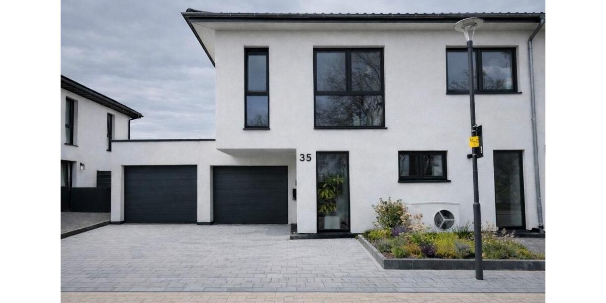 Etagenwohnung Heinsberg - 4 Zimmer, 122 m&sup2;, 1.650&euro; | Angebot:25887370