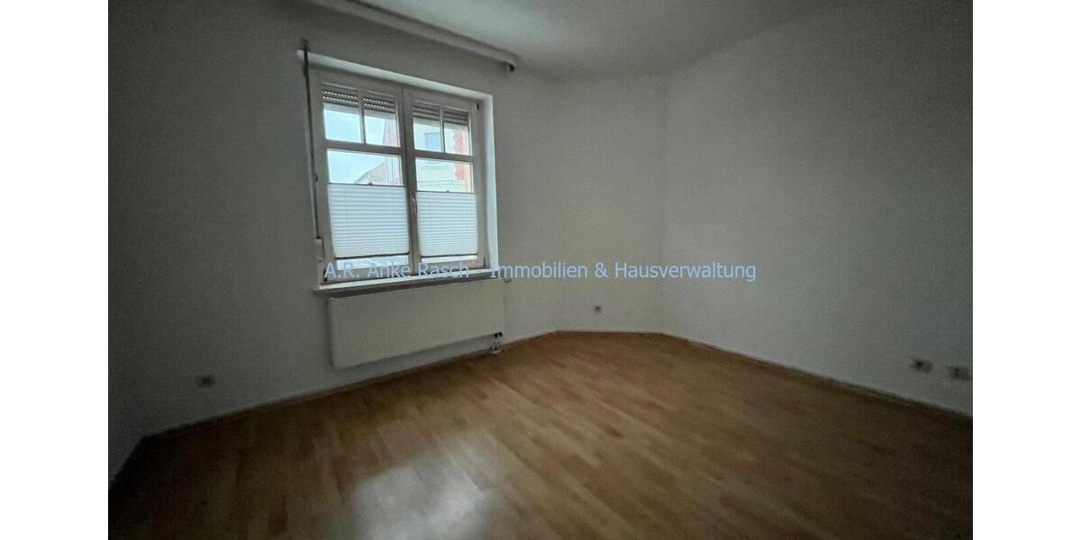 kleine 2-Zimmer-Wohnung im Erdgeschoss - zentrumsnah 2 zimmer