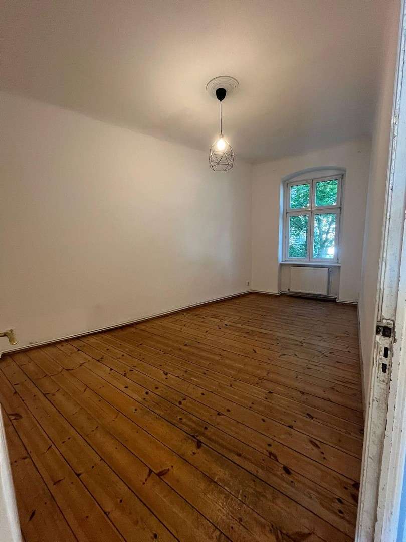 Wohnung zum Mieten in Berlin 616 € 82 m² 3 zimmer