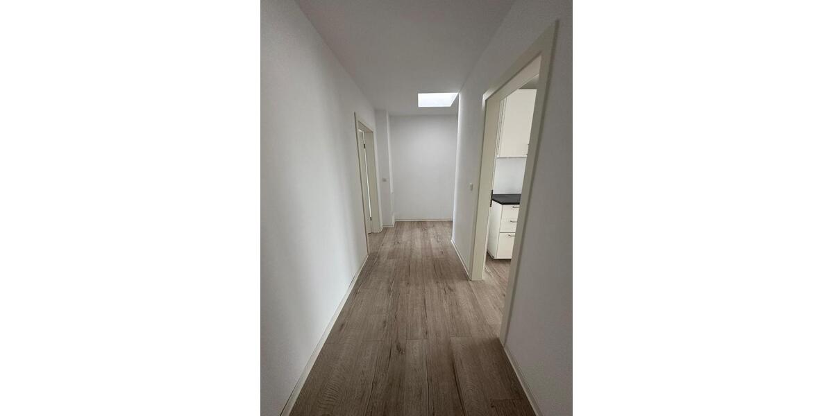 Dachgeschoßwohnung Wriezen - 3 Zimmer, 92 m&sup2;, 790&euro; | Angebot:26178332