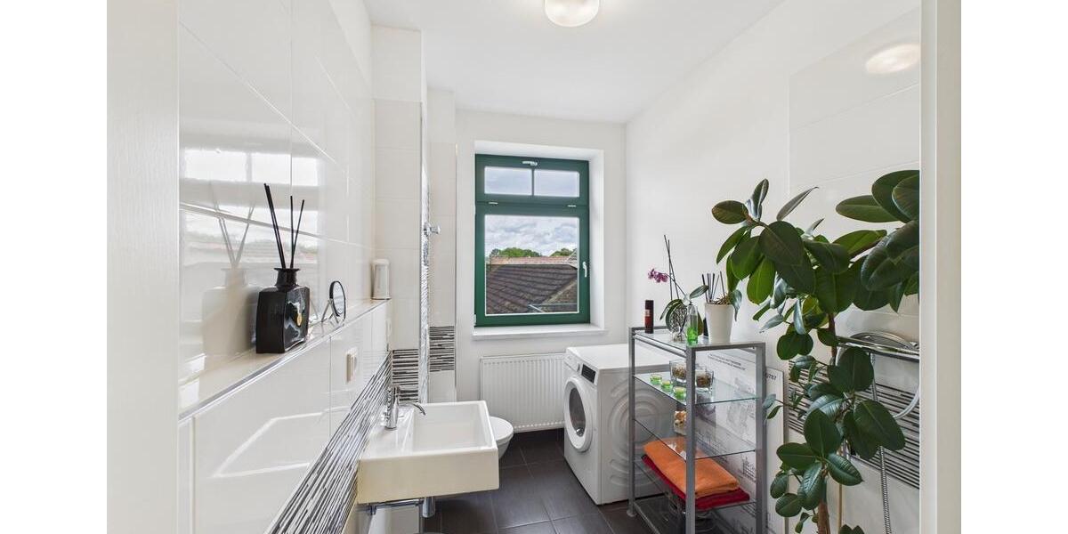 Etagenwohnung Mittenwalde - 3 Zimmer, 121 m&sup2;, 1.636&euro; | Angebot:26648349