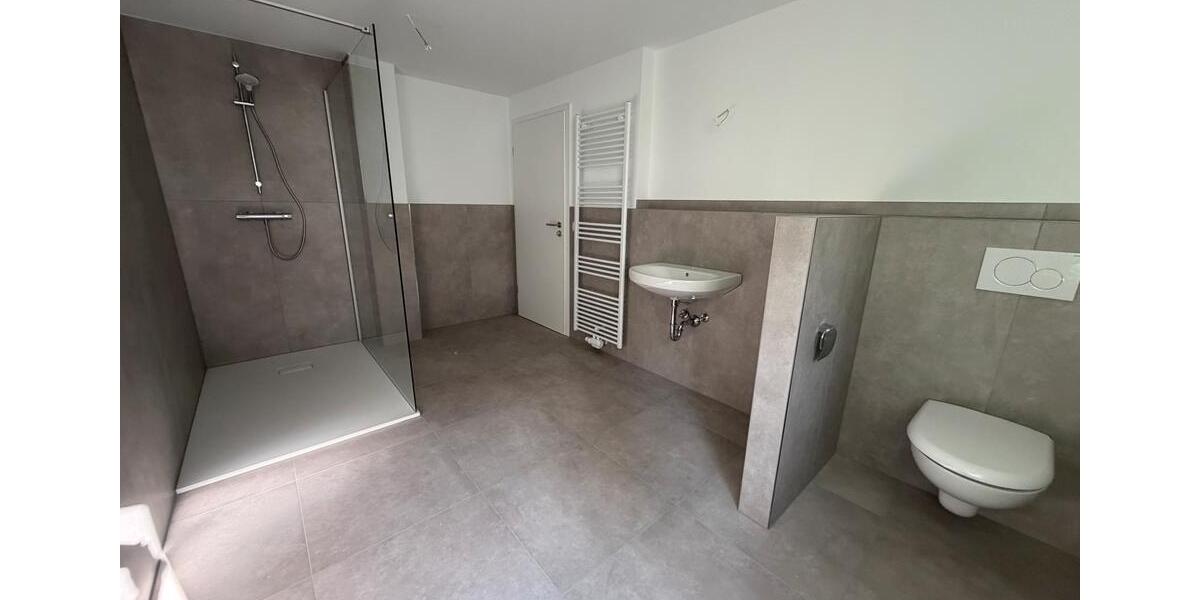 Etagenwohnung Sonnenstein - 3 Zimmer, 123 m&sup2;, 890&euro; | Angebot:25448438