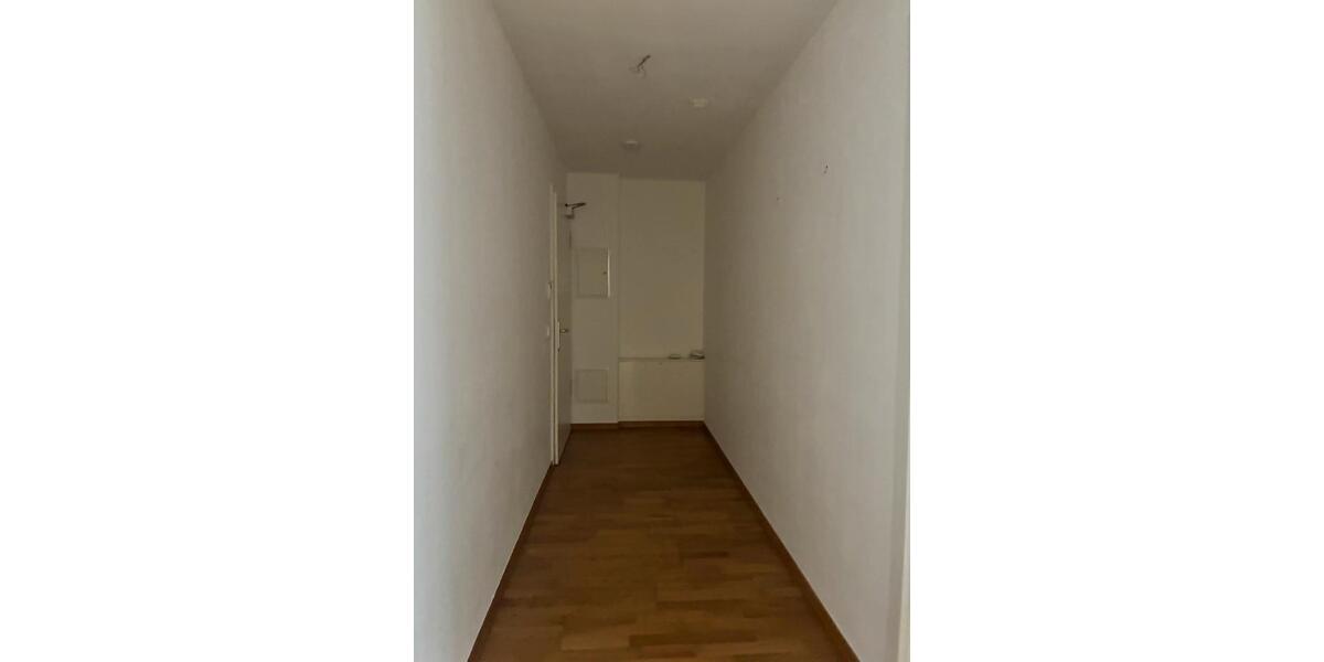 Etagenwohnung Frankfurt am Main Mitte-Nord - 2 Zimmer, 84 m&sup2;, 1.461&euro; | Angebot:24418134