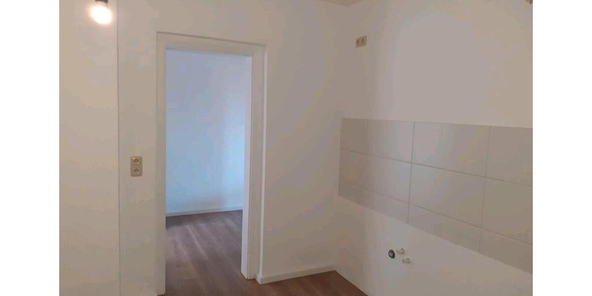 Dachgeschoßwohnung Strehla - 3 Zimmer, 73 m&sup2;, 445&euro; | Angebot:26261374
