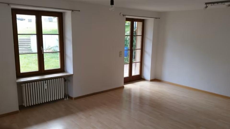 Erdgeschoßwohnung Albbruck - 4 Zimmer, 92 m&sup2;, 900&euro; | Angebot:25713680