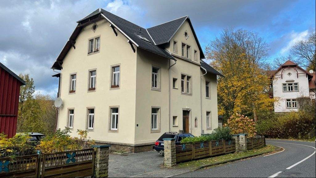 Etagenwohnung Hohnstein - 4 Zimmer, 105 m&sup2;, 650&euro; | Angebot:25780936