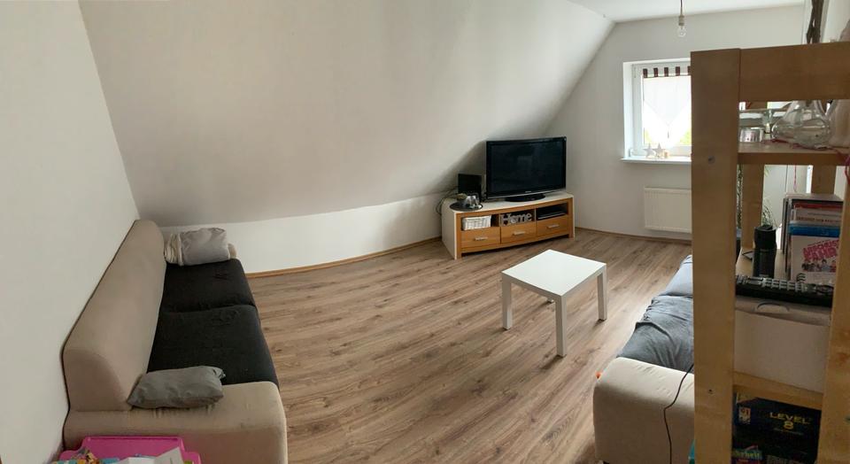 Dachgeschoßwohnung Bredstedt - 3 Zimmer, 70 m&sup2;, 775&euro; | Angebot:25348868
