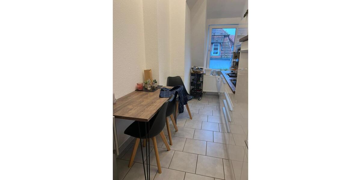 2-Zimmer- Dachgeschosswohnung 2 zimmer