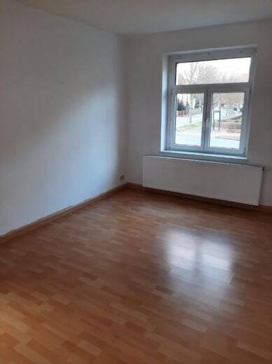 Etagenwohnung Eilenburg Eilenburg-Ost - 3 Zimmer, 65 m&sup2;, 450&euro; | Angebot:25737492