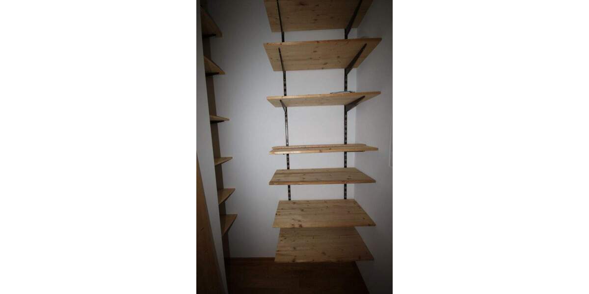 Etagenwohnung Frankfurt am Main Bornheim - 5 Zimmer, 145 m&sup2;, 2.550&euro; | Angebot:25110323