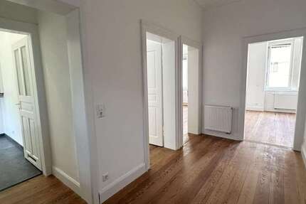 Wohnung zum Mieten in Stuttgart 1.515 € 73 m² 3 zimmer