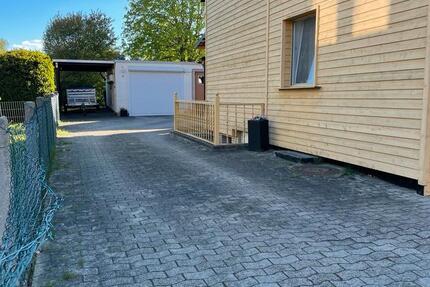 Haus Uetze - 6 Zimmer, 106 m&sup2;, 1.250&euro; | Angebot:26261827