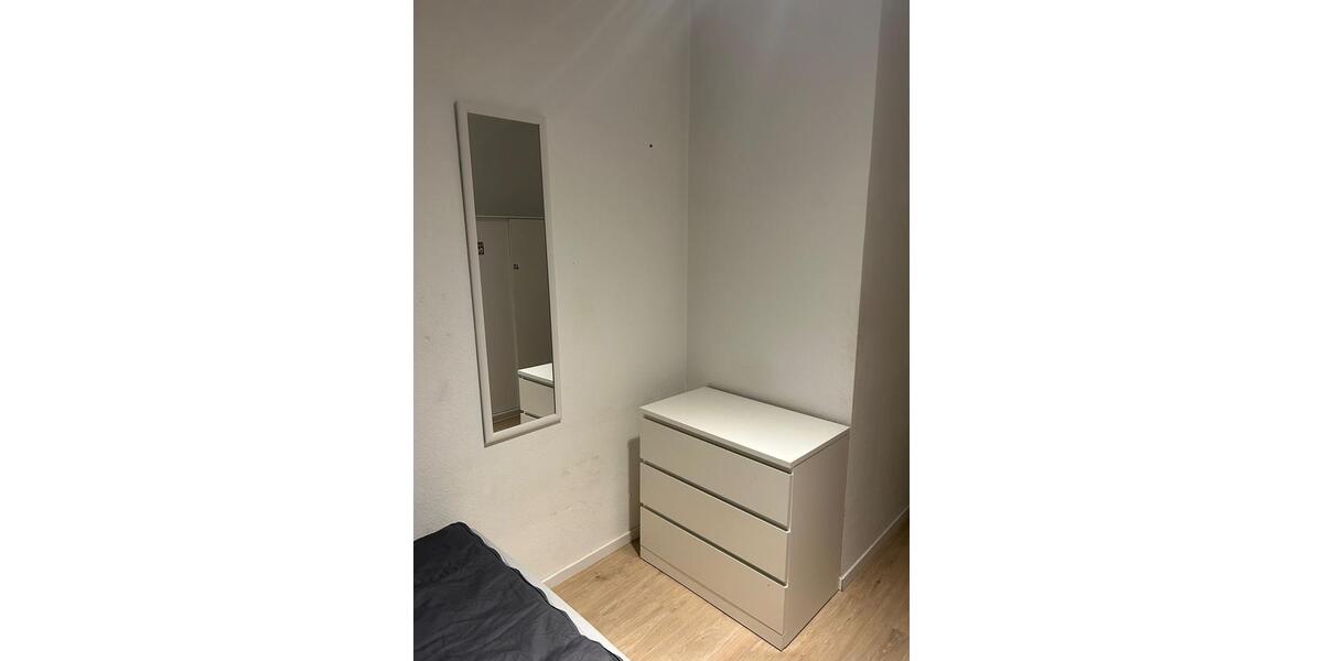 Wohnen auf Zeit Stuttgart Stuttgart-Mitte - 1 Zimmer, 15 m&sup2;, 530&euro; | Angebot:26626668