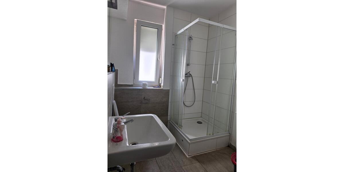 Wohnen auf Zeit Reutlingen - 1 Zimmer, 15 m&sup2;, 480&euro; | Angebot:26677504
