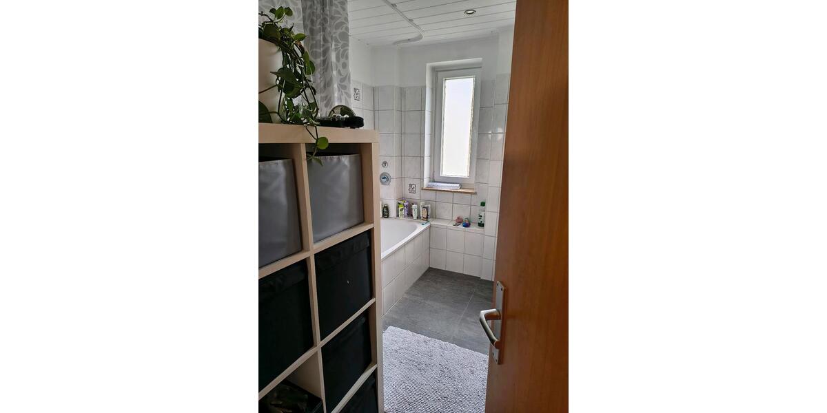 Etagenwohnung Marburg Biegenviertel - 4 Zimmer, 80 m&sup2;, 1.050&euro; | Angebot:25965246