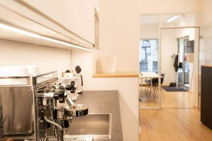 Arbeitsplatz in Digitalagentur zu vermieten - All-in-Miete zimmer