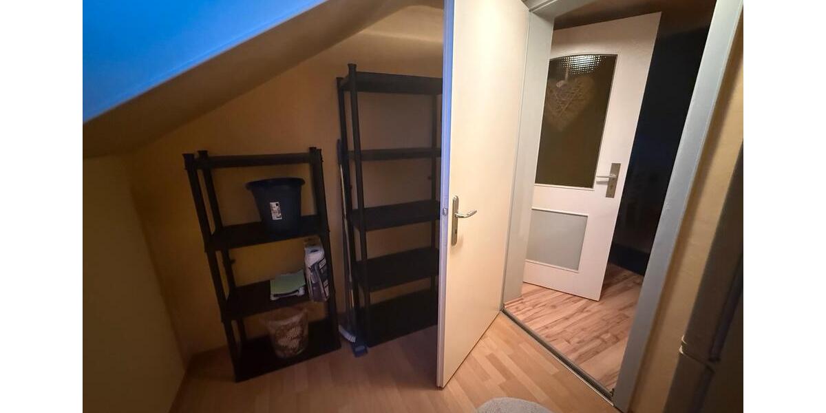 Dachgeschoßwohnung Mindelheim - 3 Zimmer, 60 m&sup2;, 990&euro; | Angebot:26671339