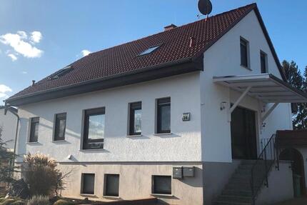 Möblierte Dachgeschosswohnung 2 zimmer