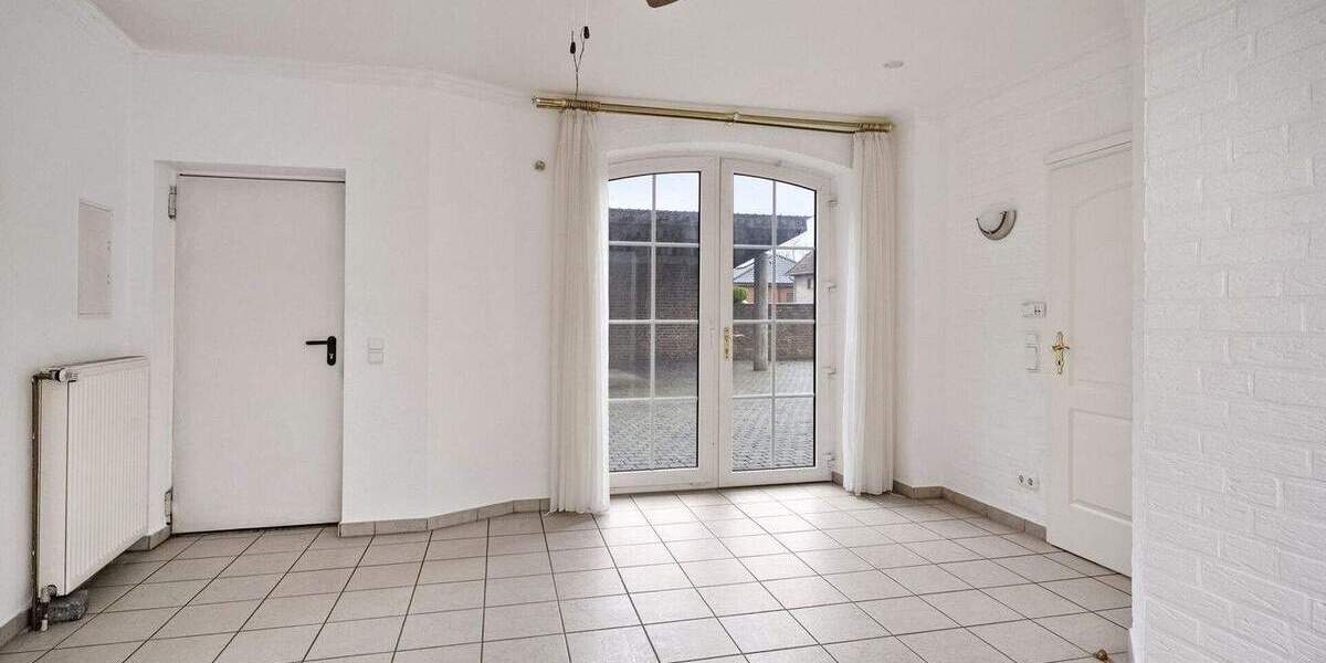 Einfamilienhaus Selfkant / Süsterseel Süsterseel - 6 Zimmer, 220 m&sup2;, 2.400&euro; | Angebot:25746554