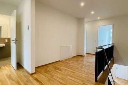 Wohnung Leipzig Probstheida - 5 Zimmer, 127 m&sup2;, 1.710&euro; | Angebot:26834093