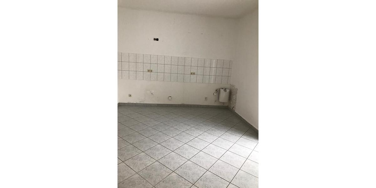 Erdgeschoßwohnung Raguhn-Jeßnitz Jeßnitz (Anhalt) - 2 Zimmer, 68 m&sup2;, 665&euro; | Angebot:25614526