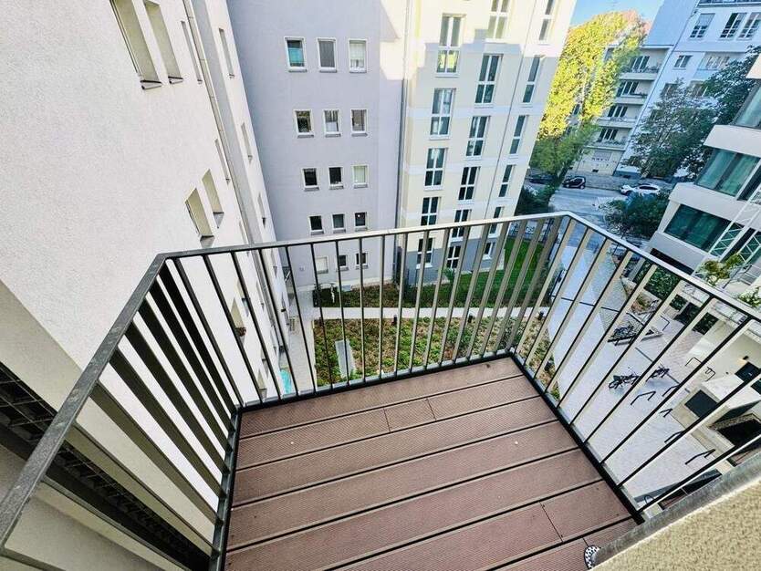 Helle Neubauwohnung mit modernem Komfort in Berlin-Schöneberg 2 zimmer