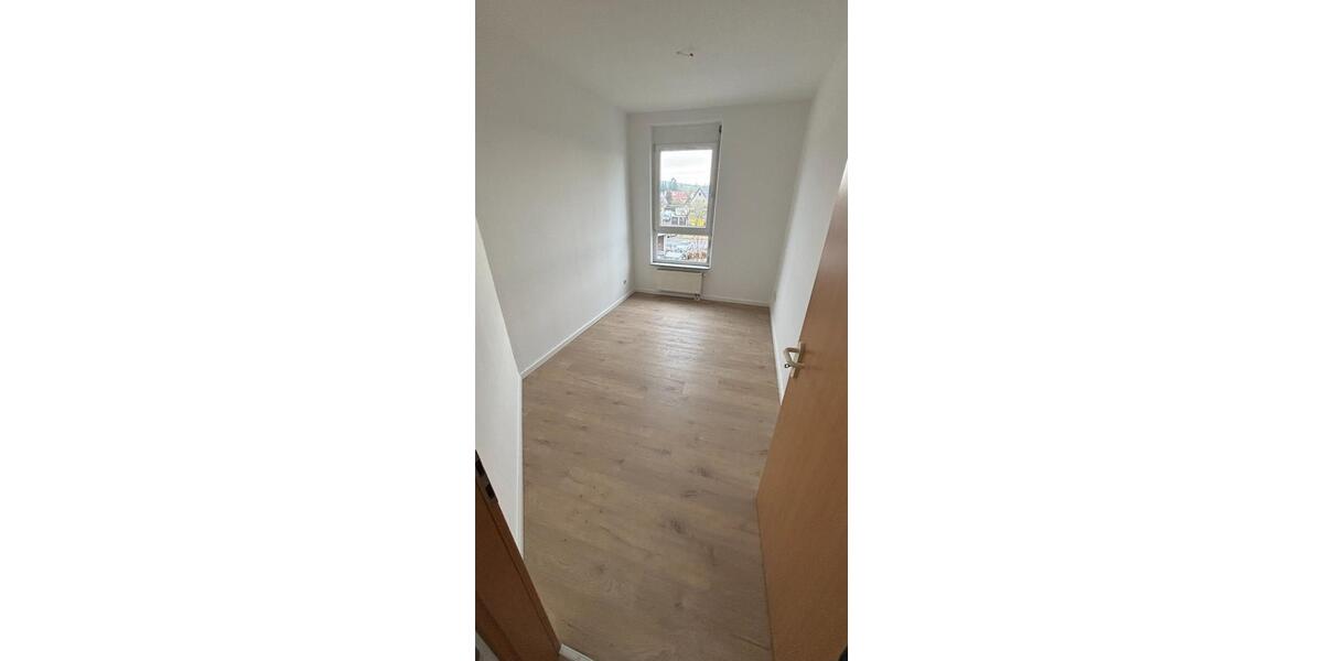 Etagenwohnung Neustadt an der Orla - 3 Zimmer, 60 m&sup2;, 432&euro; | Angebot:25987898