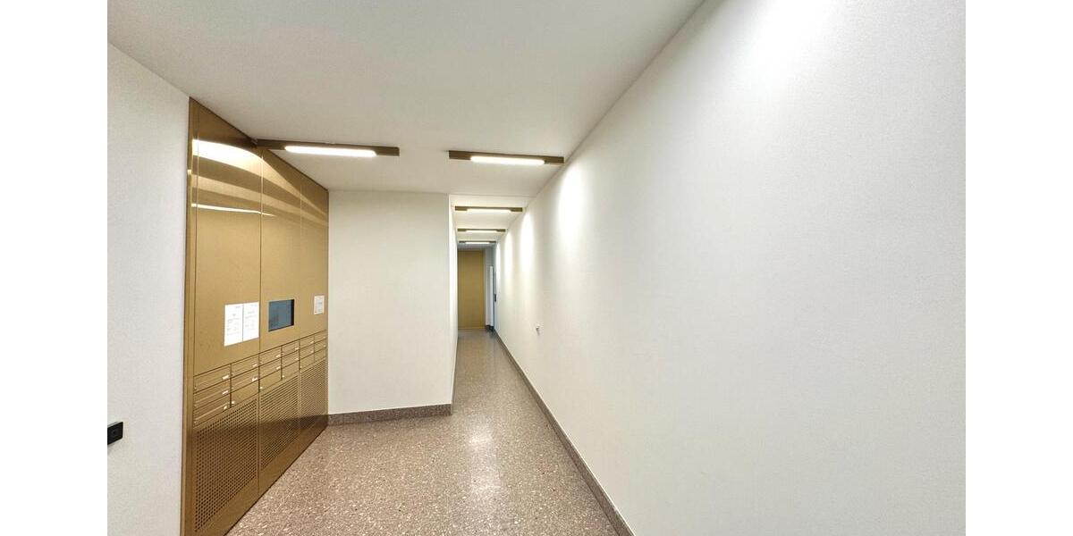Etagenwohnung Berlin Mitte - 3 Zimmer, 87 m&sup2;, 2.526&euro; | Angebot:26602576