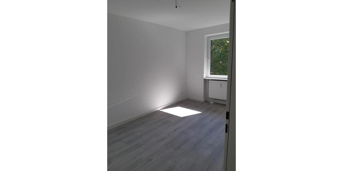 Etagenwohnung Northeim - 3 Zimmer, 85 m&sup2;, 699&euro; | Angebot:26533725