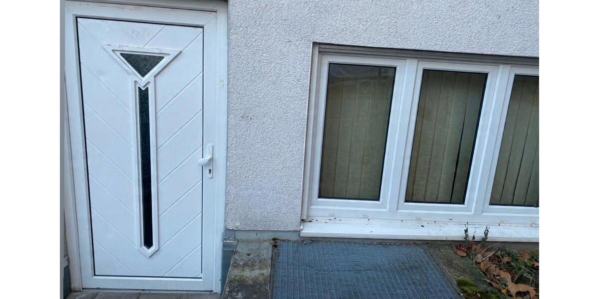 Erdgeschoßwohnung Bonn Küdinghoven - 2 Zimmer, 60 m&sup2;, 1.150&euro; | Angebot:24622321