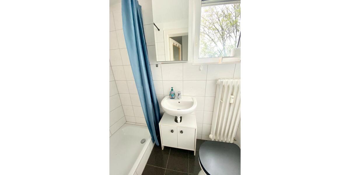 Etagenwohnung Mönchengladbach - 1 Zimmer, 37 m&sup2;, 600&euro; | Angebot:25231568