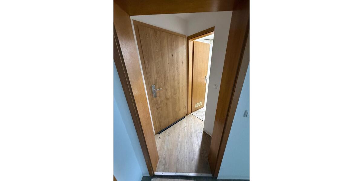 Helle 3 - Raum - Wohnung im Stadtkern von Apolda zu vermieten 3 zimmer