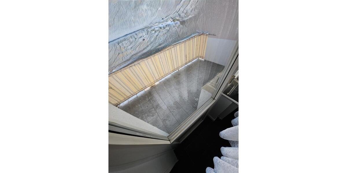 Etagenwohnung Hameln - 1 Zimmer, 10 m&sup2;, 320&euro; | Angebot:26041150