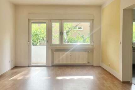 Wohnung Schwalbach - 3 Zimmer, 72 m&sup2;, 980&euro; | Angebot:27172339