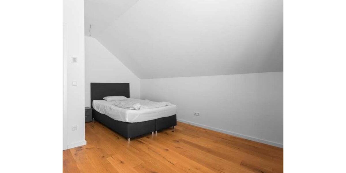 Doppelhaushälfte Wittislingen - 1 Zimmer, 155 m&sup2;, 1.690&euro; | Angebot:26272545