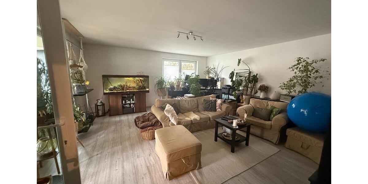 Erdgeschoßwohnung Bad Kreuznach Bad Münster am Stein-Ebernburg - 2 Zimmer, 84 m&sup2;, 1.000&euro; | Angebot:26413018