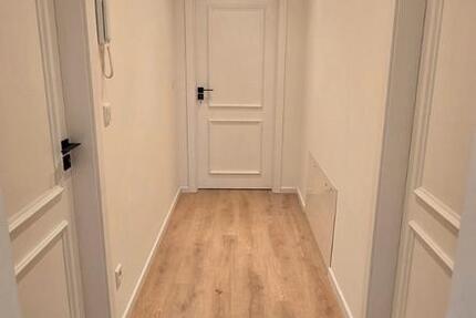 Wohnen auf Zeit Neuss Gnadental - 3 Zimmer, 93 m&sup2;, 1.800&euro; | Angebot:26652647