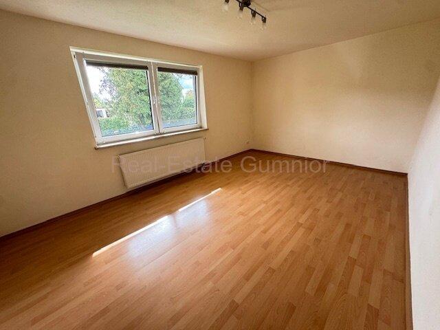 Mehrfamilienhaus, Wohnhaus Weiden in der Oberpfalz - 8 Zimmer, 200 m&sup2;, 2.450&euro; | Angebot:25991942