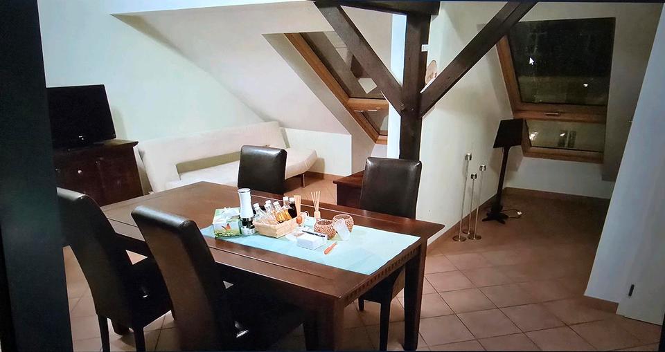 Dachgeschoßwohnung Erftstadt - 2 Zimmer, 50 m&sup2;, 870&euro; | Angebot:26609163