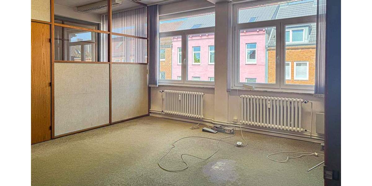 Gewerbeobjekt Kiel Exerzierplatz - 1 Zimmer, 245 m&sup2;, 3.400&euro; | Angebot:25666599