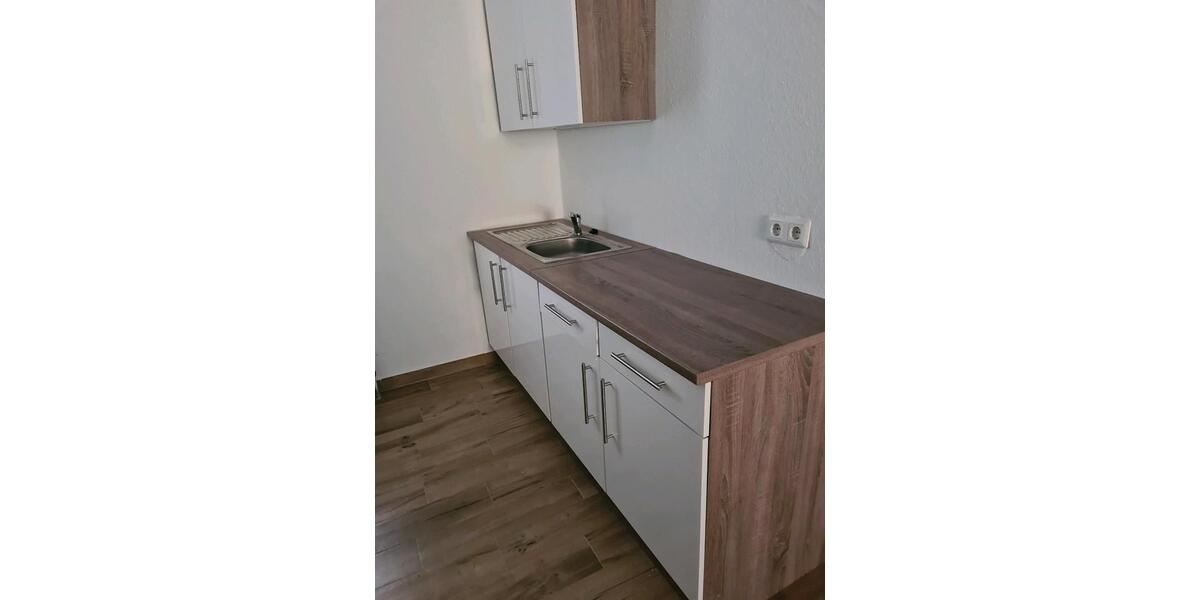 Erdgeschoßwohnung Frohburg - 2 Zimmer, 45 m&sup2;, 280&euro; | Angebot:26424646